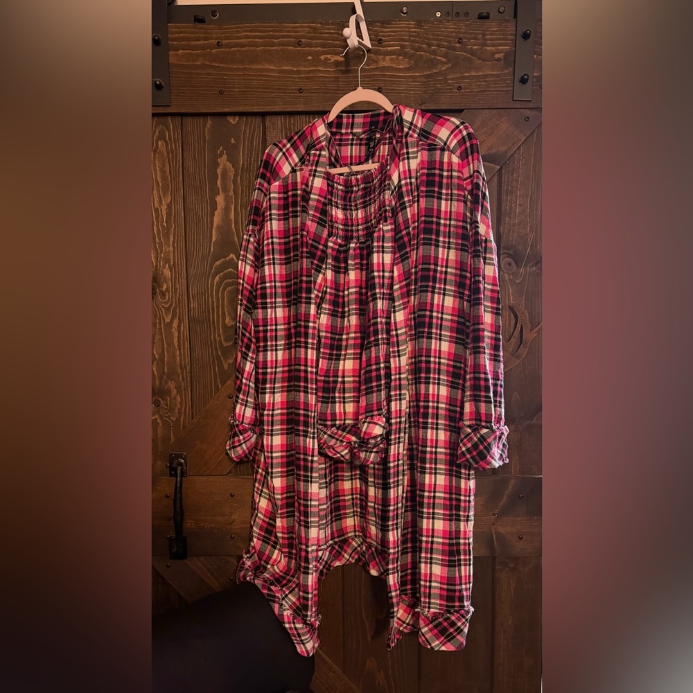 Plaid Pajamas With Matching Robe